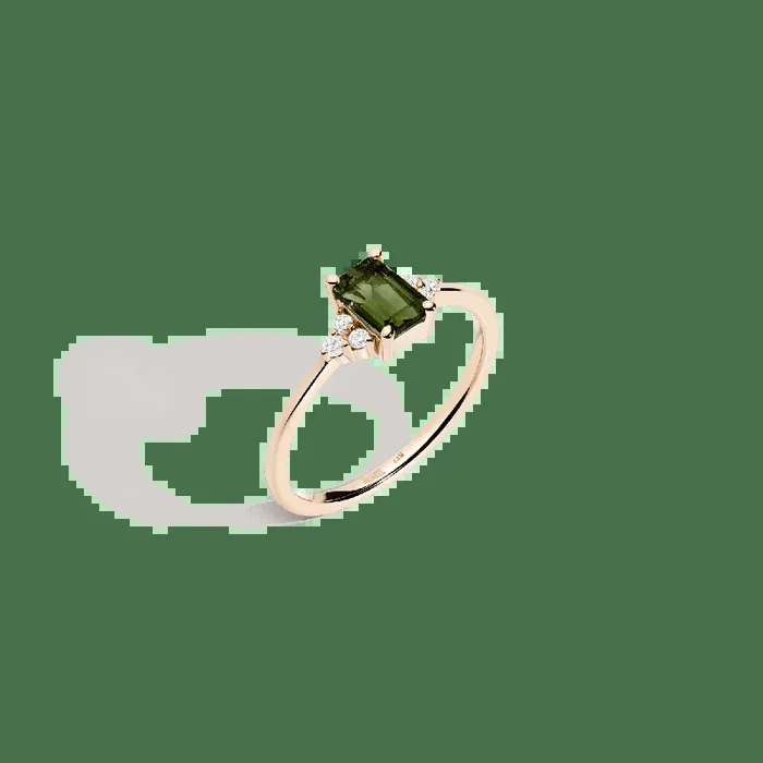 Vintage-Inspired Emerald Cut Ring