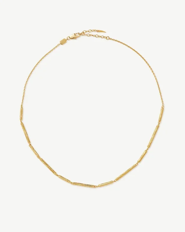 Wavy Ridge Chain Choker