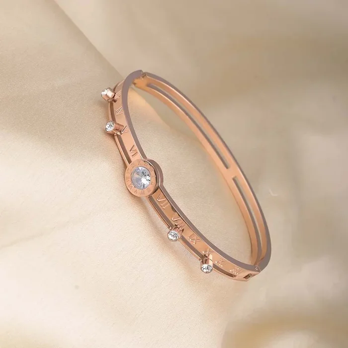Women’s Exquisite 18K Rose Gold-Plated Bracelet