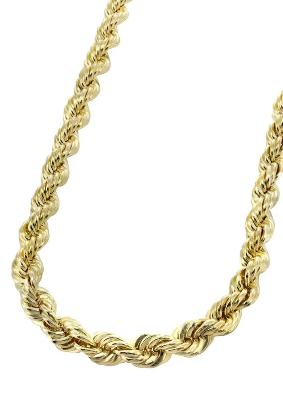 Womens 14K Gold Chain – Solid Rope Chain