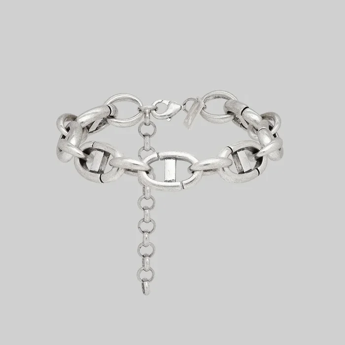 XAVIER. Chunky Link Bracelet – Silver